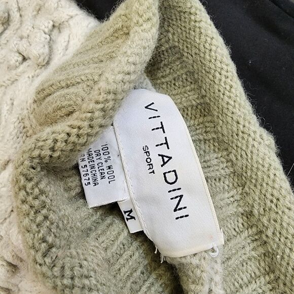 VITTADINI Sport Women's 100% Wool Green Sweater Women's Size Medium Designer - Picture 5 of 6